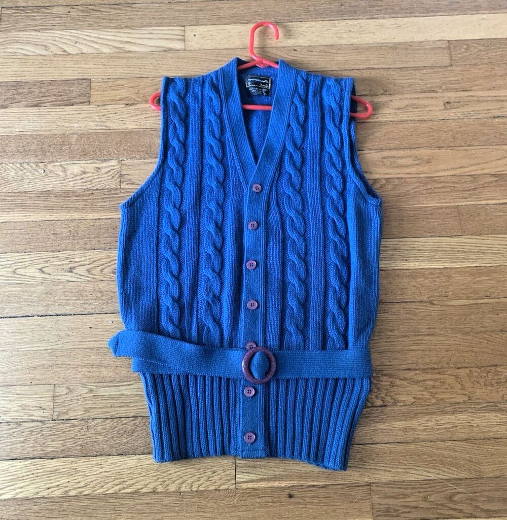 Towncraft Penneys Woman Sweater Tank Size M Blue Funky Retro Wool VTG 70s